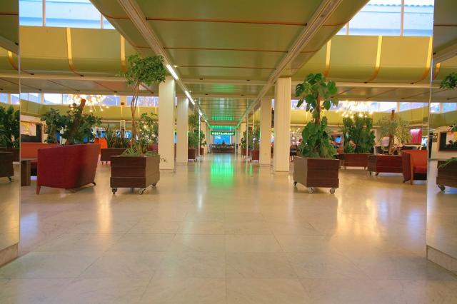 Medena lobby.jpg
