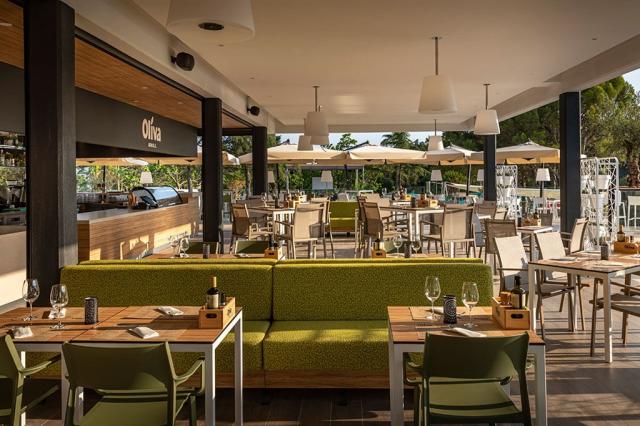 valamar-parentino-hotel-oliva-restaurant-terrace.jpg