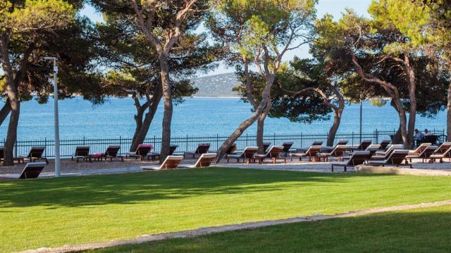 Villas Arausana and Antonina beach 4.jpg