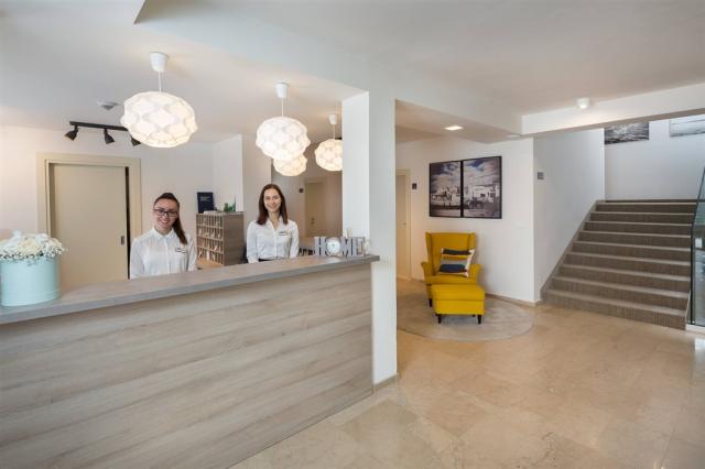 Villas Arausana and Antonina reception.jpg