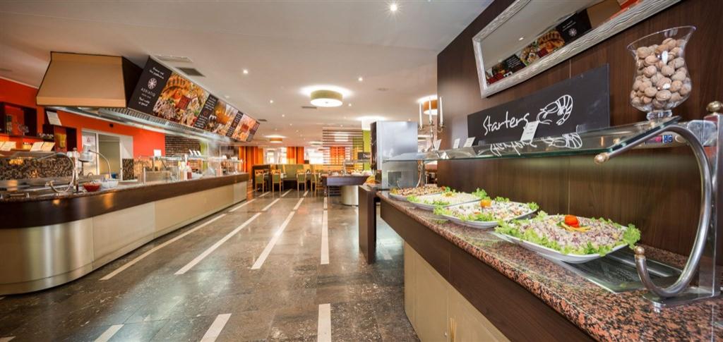 restaurant_22_16718977759_o.jpg