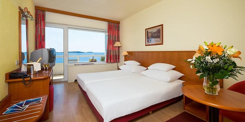 comfort_room_01.jpg