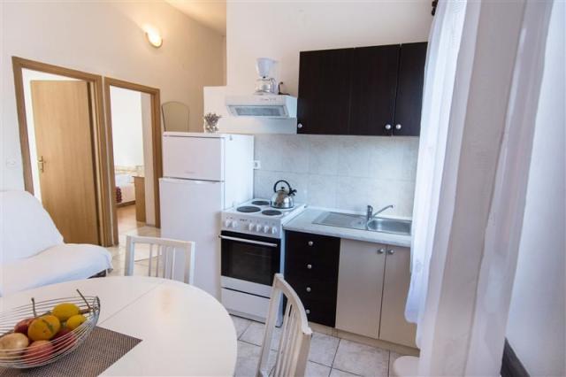 Ivanovič A4+1 kitchen.jpg