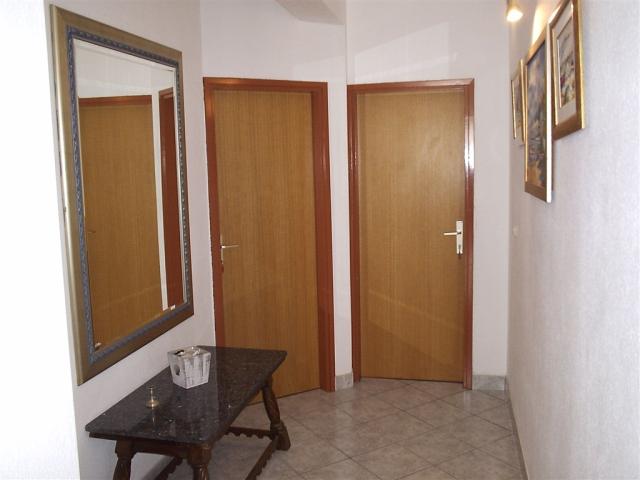 67.JPG