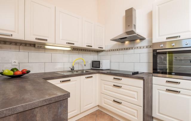 ckp831_kitchen_05.jpg