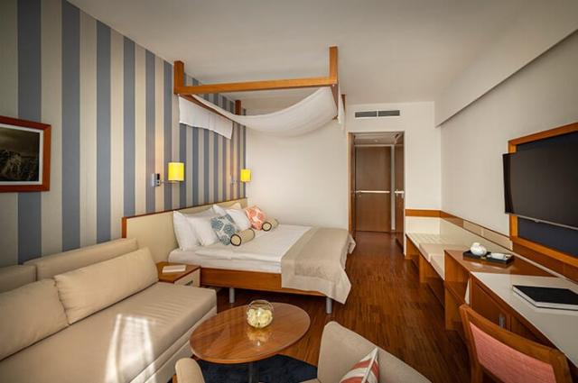 dubrovnik-president-valamar-hotel-classic-double-room-balcony-s