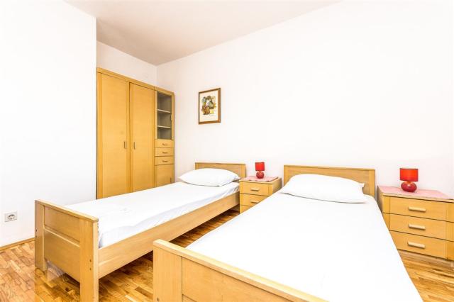 Apartment-Stanka_A5-6-1.jpg