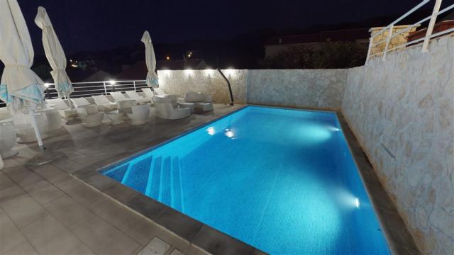 Hotel-Belvedere-10082018_093442.jpg