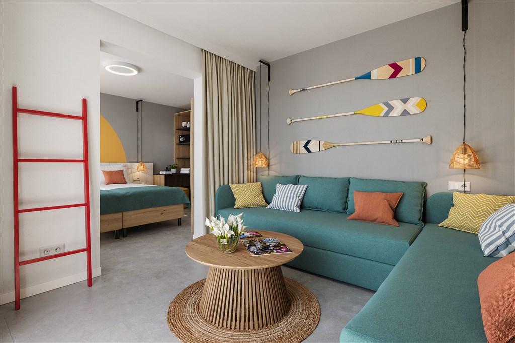 viz_rivijera_sunny_resort_superior_room_for_4_2_01_1698918989.j