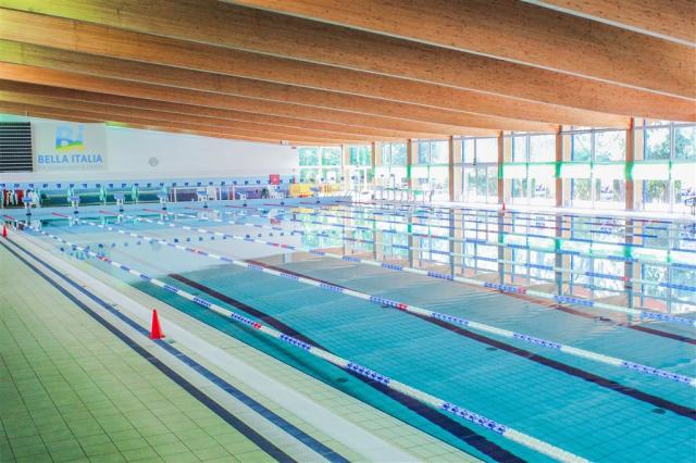 piscina indoor 50 mt.jpg