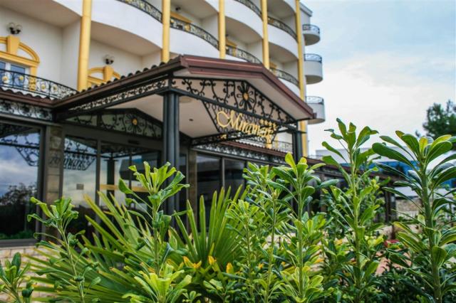 Ulaz u hotel.JPEG