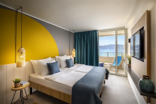 677bb6142a391-Corinthia Baska Sunny Hotel_Room for 2+1 Seaview_