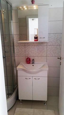 KUĆA 20.jpg