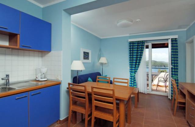 naturist-park-koversada-apartments-standard-4-01-744.jpg