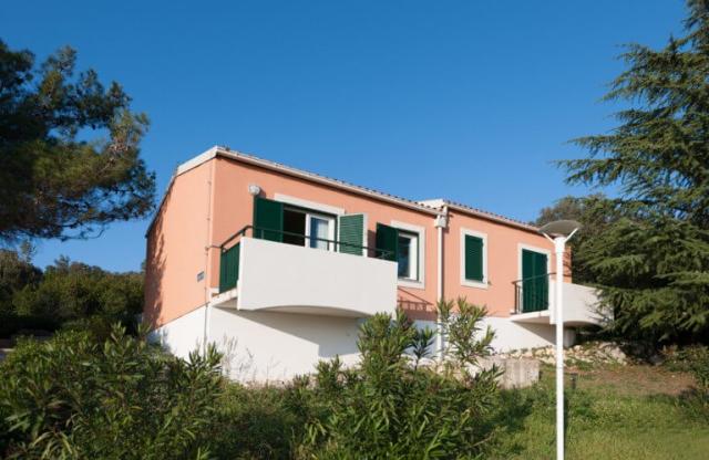 naturist-park-koversada-apartments-standard-4-03-745.jpg