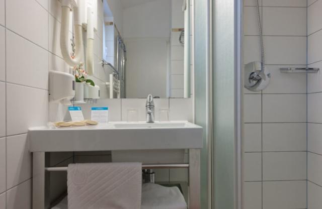 naturist-park-koversada-apartments-3-09-750.jpg