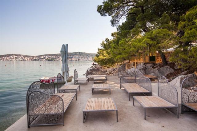 Nearby beach 2.jpg