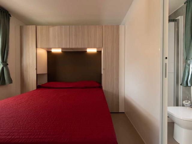 garda-suite-deluxe-camera02-1024x768.jpg