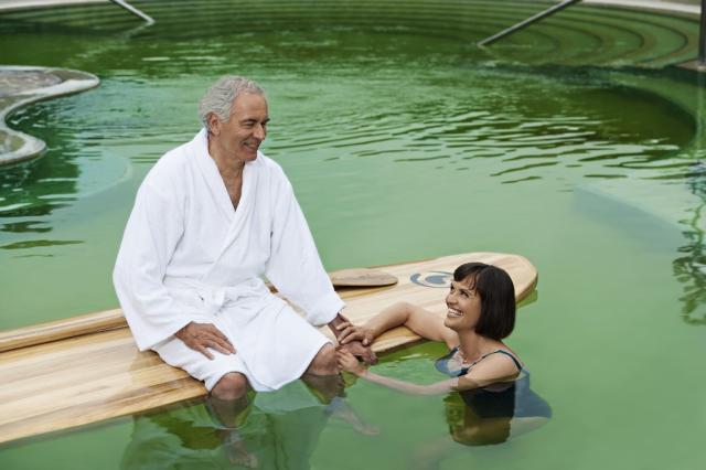 parafin_water_seniors_sup_TL__DD20161.jpg