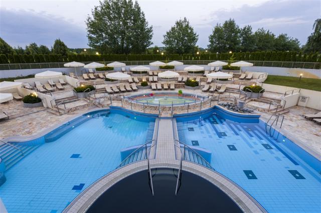 Outdoor pool_01_Hotel Livada Prestige_T3000_Foto ZV_09 14.jpg