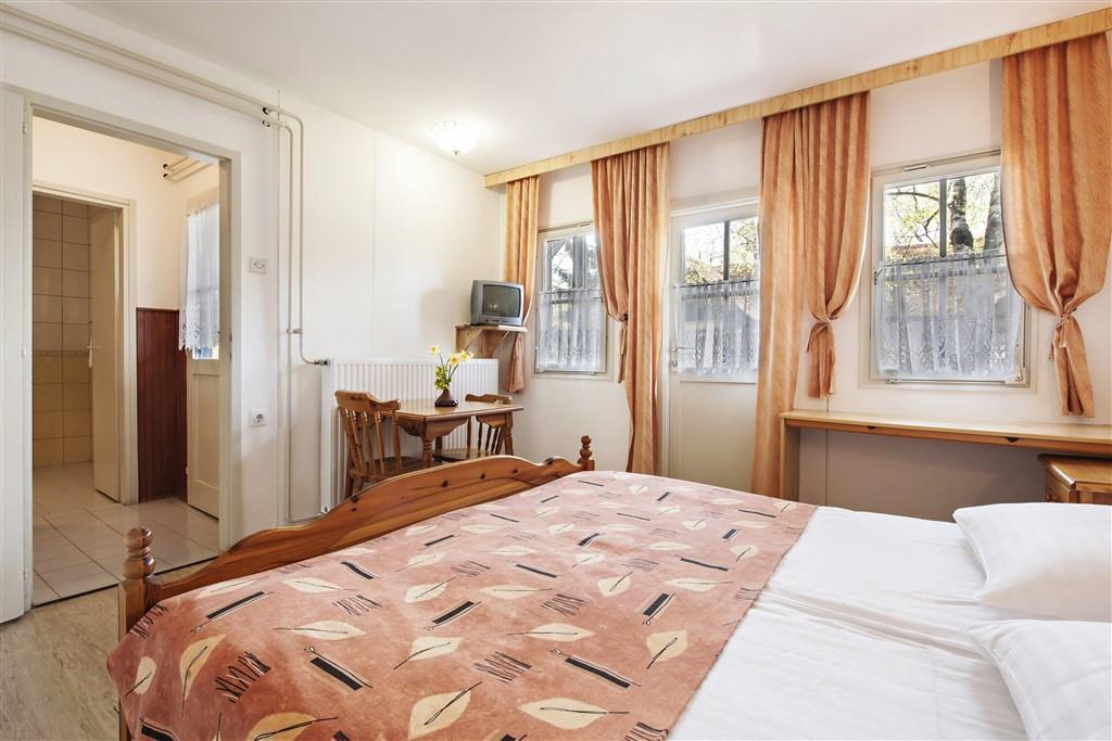 BungalowsTuristicnaVas_BungalowsDoubleRoom_02_052017_DD.jpg