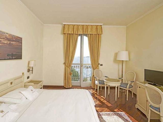 1024-deluxe21.jpg