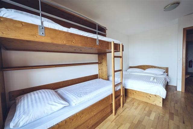 OneBedroomApp_03.jpeg