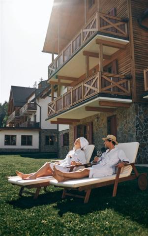 POHORJE43068_LOWRES.jpg