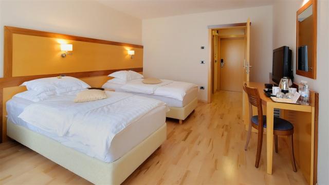 Hotel_lovec_rooms_22.jpg