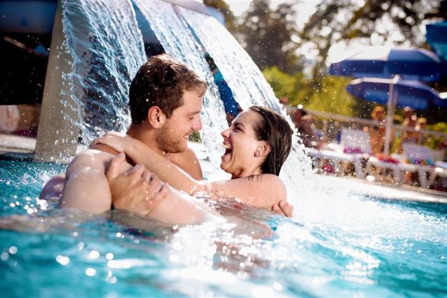 25 Thermal pools.jpg