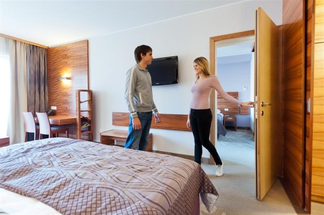 8 Hotel Atrij-family-connected-rooms.jpg
