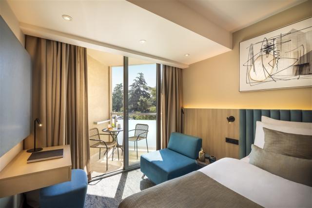 Aminess_Vival_Maestral_Hotel_2023_Superior_double_room_with_bal