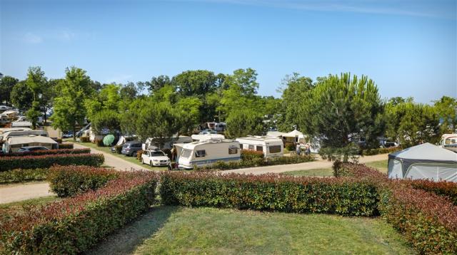 aminess-planet-camping-maravea-resort-pitches.jpeg