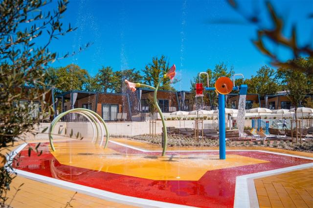 aminess-atea-krk-children-pool-with-fountain.jpeg