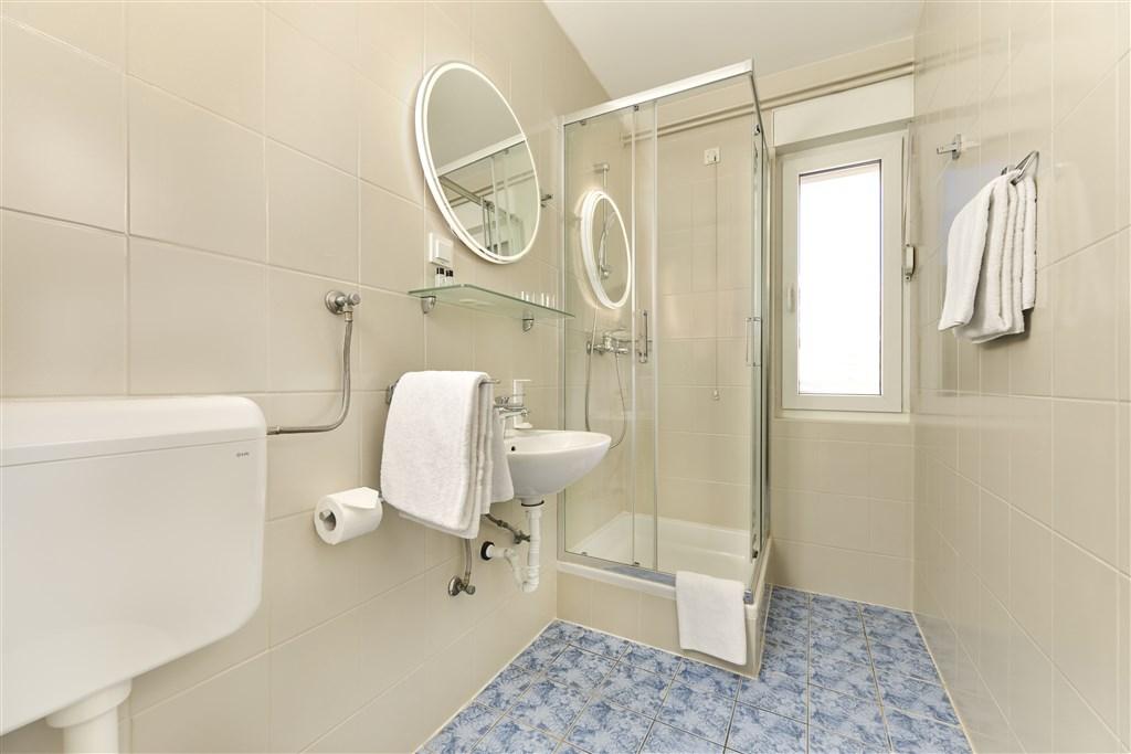 31_Mediteran_Hotel_by_Aminess_Room_standard-double-room-with-ba