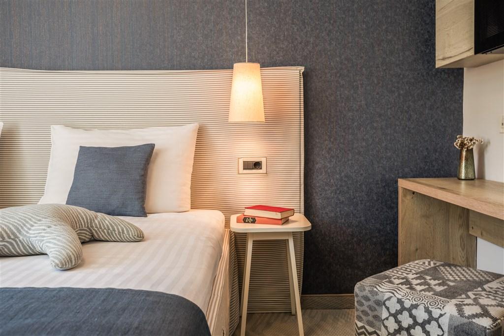 Aminess_Younique_Lume_Hotel_2025_Superior_double_room_with_seas