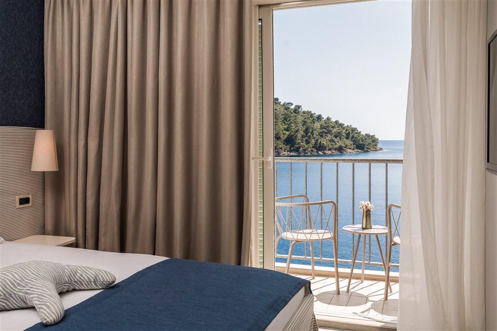 Aminess_Younique_Lume_Hotel_2025_Superior_double_room_with_seas