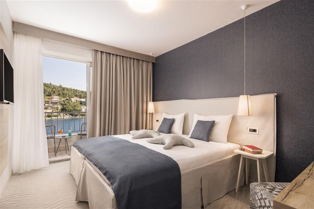 Aminess_Younique_Lume_Hotel_2025_Superior_double_room_with_seas