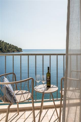 Aminess_Younique_Lume_Hotel_2025_Superior_double_room_with_seas