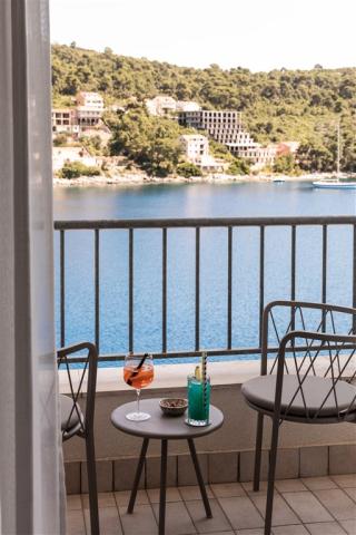 Aminess_Younique_Lume_Hotel_2025_Superior_double_room_with_seas