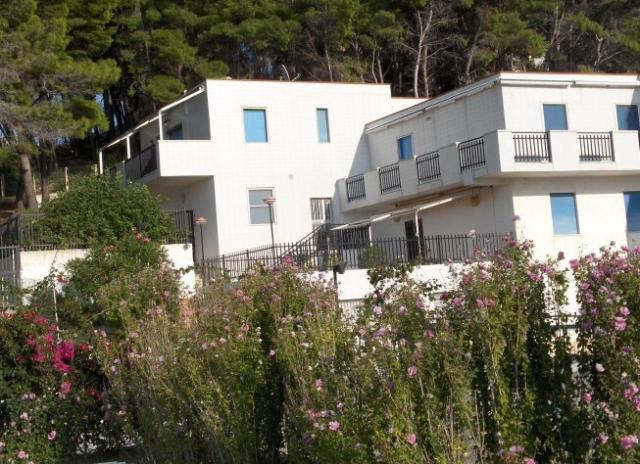 Residence Olimpia - San Menaio