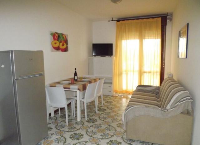 Residence Capri - Martinsicuro - Villa Rosa