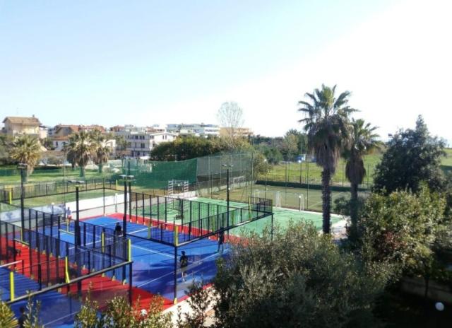 Residence Capri - Martinsicuro - Villa Rosa