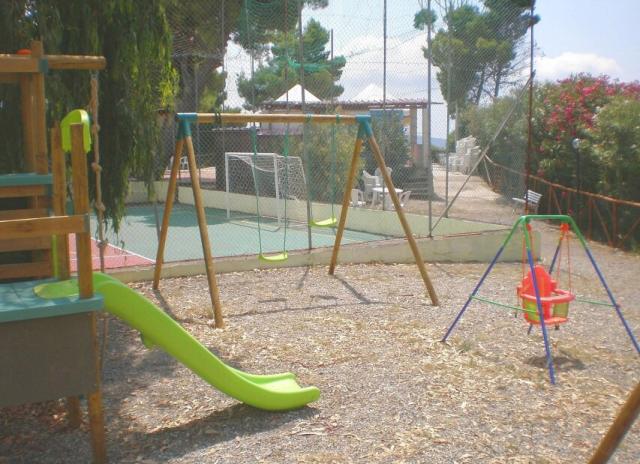 Villaggio Camping Costa del Mito - Caprioli