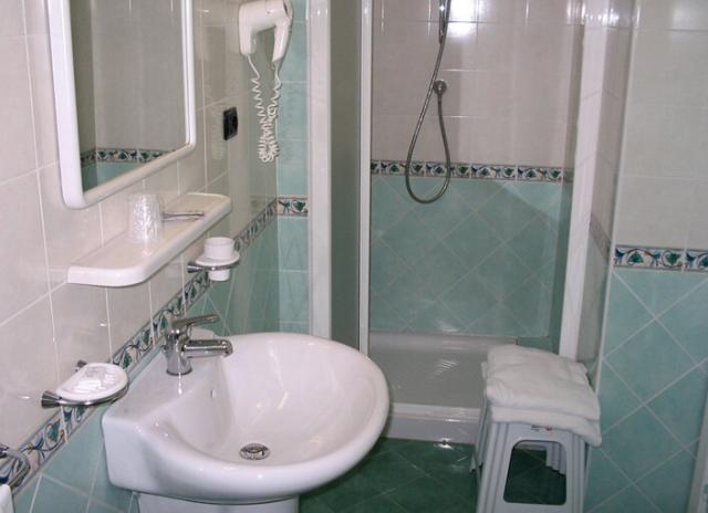 Hotel Hibiscus*** - Forio