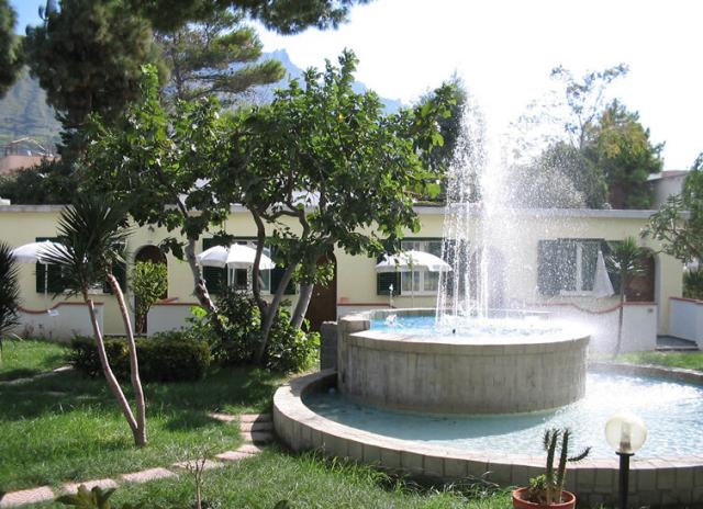 Hotel Hibiscus*** - Forio
