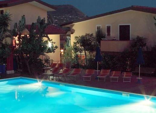 Residence Esmeraldo - Capo Vaticano