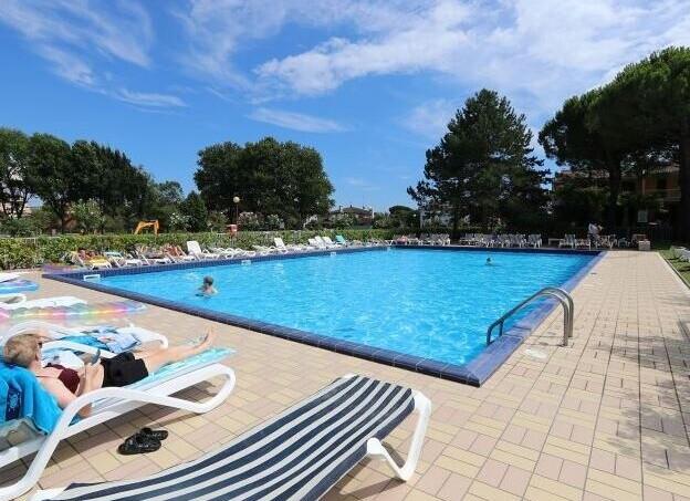 Villaggio Dei Fiori - Bibione Spiaggia
