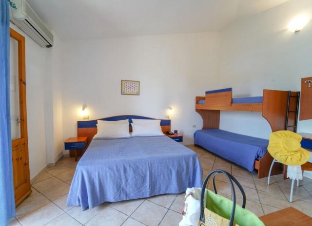 Hotel Marco Polo*** - Capo Vaticano