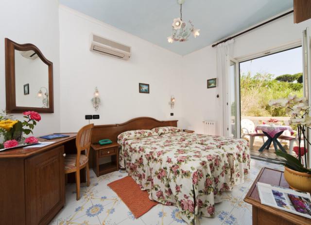 Hotel Giardino delle Ninfe e La Fenice*** - Ischia